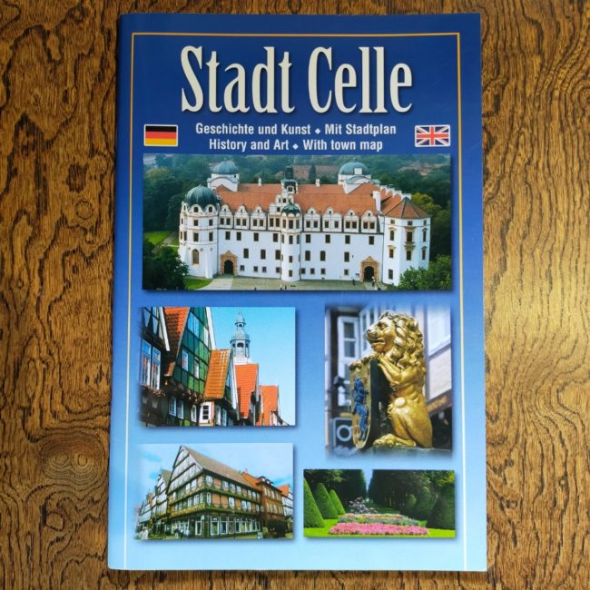 stadt celle <ドイツ都市ツェレのガイドブック ドイツ語 英語>