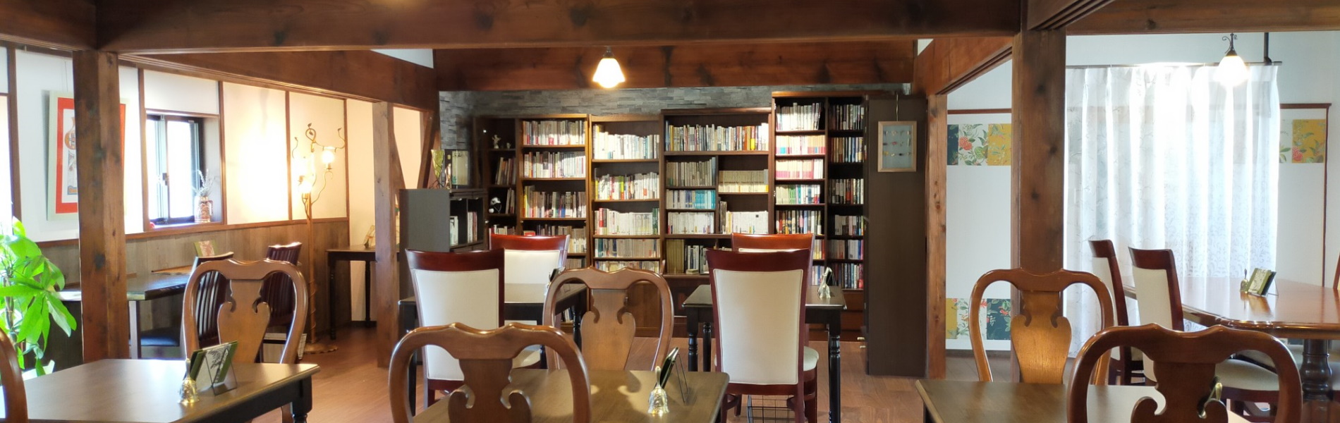 中世ルネサンスがテーマのブックカフェがオープン予定！